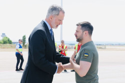 El Rey promete a Zelenski el apoyo continuado de Espa&ntilde;a a su leg&iacute;tima defensa y reclama el fin de la agresi&oacute;n rusa