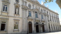 El Supremo imparte doctrina y democracia y avala  investigar la causa del ERE