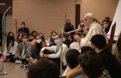 El Vaticano estudia un informe con 251 casos de abusos en la Iglesia espa&ntilde;ola