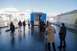Espa&ntilde;a suma 72.912 casos y 82 muertes por COVID-19, mientras la incidencia se dispara por encima de 900
