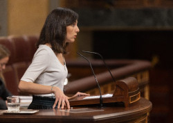 Este mi&eacute;rcoles S&aacute;nchez regularizar&aacute; a los migrantes y les dar&aacute;, imaginamos, un puesto de trabajo