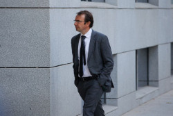 Exdirectivo de Puertos dice al juez del `caso Koldo` que cumpl&iacute;a &oacute;rdenes del Ministerio al contratar con la trama