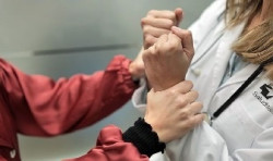 Expertos en derecho sanitario piden endurecer las penas por agresi&oacute;n a profesionales sanitarios