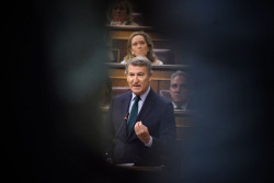 Feij&oacute;o acusa al Gobierno de tapar con Israel sus problemas internos y asegura: "Un Estado no es genocida"
