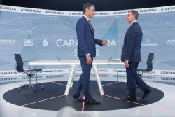 Feij&oacute;o afirma que dispone de un "once folios" de "datos falsos" que S&aacute;nchez ofreci&oacute; en el `cara a cara`: "Elige mentir"