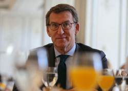 Feij&oacute;o anuncia que el PP informar&aacute; a Europa del "control" de S&aacute;nchez al TC porque le preocupa la "deriva" en Espa&ntilde;a