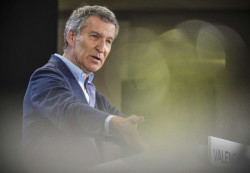 Feij&oacute;o asegura que presentar&aacute; una moci&oacute;n de censura si Junts la apoya: "Soy una persona m&aacute;s fiable que S&aacute;nchez"