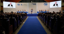 Feij&oacute;o critica la "irresponsabilidad econ&oacute;mica" del Gobierno en PGE y dice que la "hipoteca" la pagar&aacute;n "hijos y nietos"