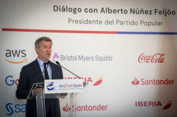 Feij&oacute;o critica que S&aacute;nchez no asista al funeral del Papa si no tiene agenda: "Es una descortes&iacute;a dif&iacute;cil de explicar"