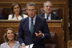 Feij&oacute;o da cinco d&iacute;as a S&aacute;nchez para retirar la ley que beneficia a etarras y no quedarse "con el aplauso de Txapote"