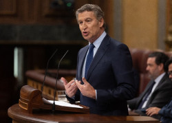 Feij&oacute;o dice que "&uacute;nica salida decente" es ir a elecciones y avisa a socios del PSOE : "Esto va de S&aacute;nchez o de decencia"