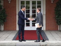 Feij&oacute;o llamar&aacute; a S&aacute;nchez para mantener ya una reuni&oacute;n sobre la investidura