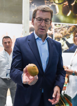 Feij&oacute;o responde a S&aacute;nchez y Yolanda D&iacute;az que unos PGE sin bajar impuestos a rentas medias y bajas son "antisociales"