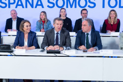 Feij&oacute;o se rodea este lunes de sus `barones` buscando contraponer el "viacrucis" judicial de S&aacute;nchez con la agenda del PP