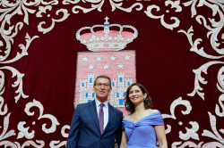 Feij&oacute;o ve una "divergencia importante" en Extremadura que separa al PP de un acuerdo con Vox "al menos de momento"
