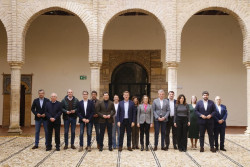 Feij&oacute;o y sus `barones` se encierran en Asturias para perfilar la agenda del PP en 2025, con la vivienda como tema clave