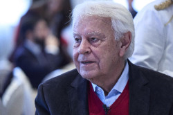 Felipe Gonz&aacute;lez asegura que respeta el trabajo del TS en el juicio al fiscal: "De ninguna manera voy a pronunciarme"