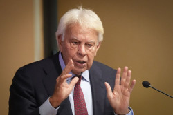 Felipe Gonz&aacute;lez califica de "infecta" la amnist&iacute;a: Estamos pidiendo perd&oacute;n, no perdonando