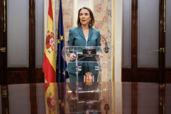 Gamarra denuncia su uso para la promoci&oacute;n personal y convertir a Yolanda D&iacute;az en la marca blanca de S&aacute;nchez