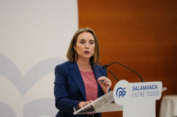 Gamarra tilda de "absoluta provocaci&oacute;n" de Bola&ntilde;os intentar subir a la tribuna de autoridades en el acto del Dos Mayo