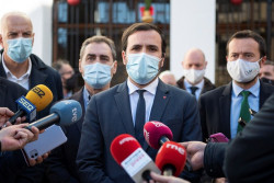 Garz&oacute;n asegura que "nadie" del Gobierno le ha dicho que sus declaraciones son mentira