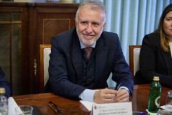 Gobierno avanza que el acuerdo para repartir menores migrantes est&aacute; pendiente de la decisi&oacute;n de los servicios jur&iacute;dicos