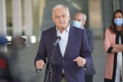 Gonz&aacute;lez Pons cree que el `Tito Berni` est&aacute; recibiendo "favores de la Fiscal&iacute;a, que son asombrosos e indecentes"