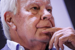 Gonz&aacute;lez ve "disparatado" comparar lo ocurrido en Brasil con asuntos espa&ntilde;oles y avisa que aumenta la crispaci&oacute;n