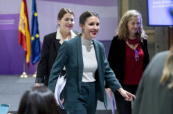 Irene Montero, que no ha estudiado derecho ni por las tapas, dice que  no ve la reforma de su Ley la soluci&oacute;n para que los violadores no salgan de las c&aacute;rceles