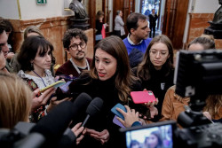 Irene Montero se anima, no dimite y acusa al PP de "promover la cultura de la violaci&oacute;n" 