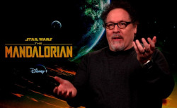 Jon Favreau presenta la temporada 3 de `The Mandalorian`: "El riesgo de saturar al p&uacute;blico siempre existe"