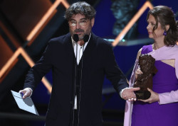 Jordi &Eacute;vole reivindica los Goya del `No a la guerra`: "Gracias a los del cine, que nos ense&ntilde;asteis a no callar"