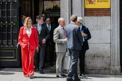 Justicia presenta una propuesta a jueces y fiscales para evitar la huelga con miras a una nueva reuni&oacute;n el lunes