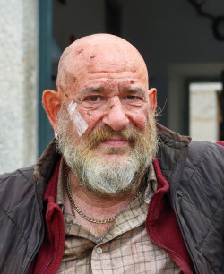 Karra Elejalde se mete en la piel de un narco en `Tierra de nadie`: "Es interesante que un asesino escriba un guion"