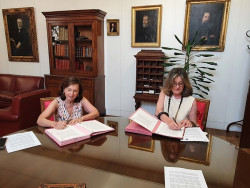 La Biblioteca Nacional albergar&aacute; el legado de Alberto Coraz&oacute;n, una colecci&oacute;n de carteles, dibujos y escritos