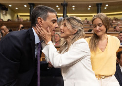 La comunista Yolanda D&iacute;az seguir&aacute; con S&aacute;nchez porque es honrado y quiere mantener la "poltrona"