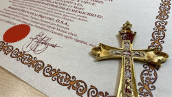 La cruz pectoral de Le&oacute;n XIV contiene reliquias de San Agust&iacute;n, santa M&oacute;nica y de dos obispos espa&ntilde;oles