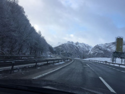 La DGT avisa de que autov&iacute;as y autopistas de Castilla y Le&oacute;n y Madrid ser&aacute;n las m&aacute;s afectadas por acumulaci&oacute;n de nieve