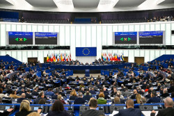 La Euroc&aacute;mara pide blindar la lucha contra el c&aacute;ncer en el pr&oacute;ximo presupuesto de la UE y reforzar el derecho al olvido
