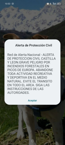 La Junta env&iacute;a una alerta a tel&eacute;fonos para suspender la actividad en Picos de Europa por peligro de incendios
