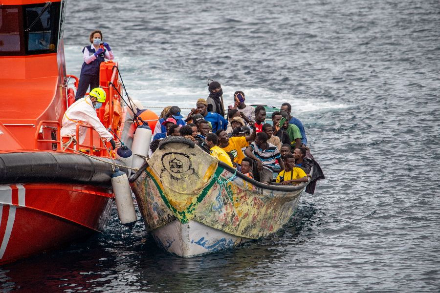 La mitad de los españoles culpa a la inmigración del aumento del coste de la vida, según Ipsos
