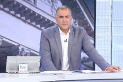 La pareja de Ayuso anuncia una conciliaci&oacute;n previa a una querella por injurias contra ".Xabier Fortes