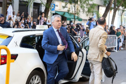 La UCO dice que Cerd&aacute;n y su "entorno familiar" se beneficiaron de la empresa favorecida con los presuntos ama&ntilde;os