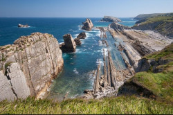 La UNESCO incluye de forma oficial a Costa Quebrada en su Red de Geoparques Mundiales