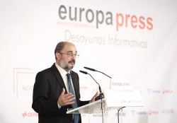 Lamb&aacute;n rechaza la idea de Feij&oacute;o de que  la lista m&aacute;s votada gobierne, prefiere como esta ahora el PSOE con el comunismo de Podemos