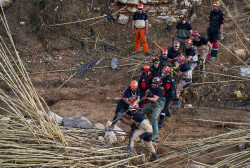 Las CCAA han enviado m&aacute;s de 2.850 efectivos de emergencia a Valencia para seguir trabajando sobre el terreno