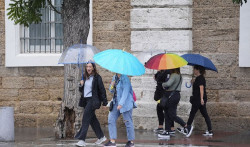 Las lluvias y tormentas ponen hoy en aviso las provincias de Teruel, Barcelona, Tarragona, Lleida, C&aacute;ceres y Castell&oacute;n
