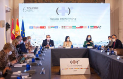 Las mascarillas dejar&aacute;n de ser obligatorias en interiores el 20 de abril