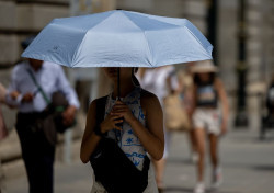 Las m&aacute;ximas subir&aacute;n ma&ntilde;ana en casi toda Espa&ntilde;a y predominar&aacute;n los cielos despejados
