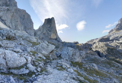 Las rachas de viento alcanzan los 123 kil&oacute;metros por hora en la zona c&aacute;ntabra de Picos de Europa